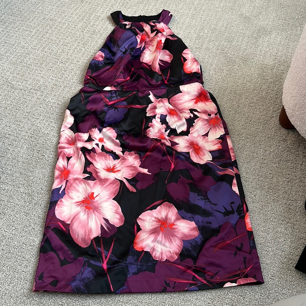 db established 1962 floral silk business dress. Size 6